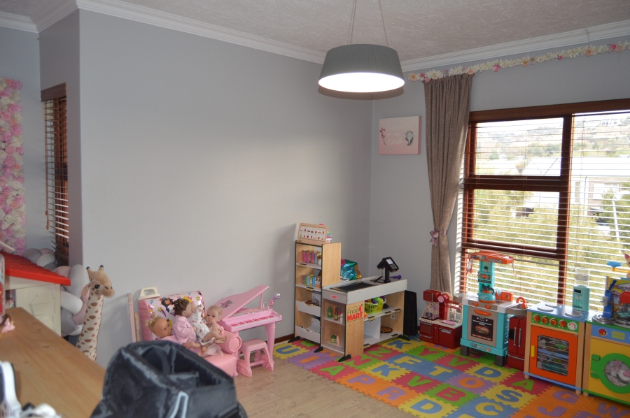 2 Bedroom Property for Sale in Sugar Bush Estate Gauteng