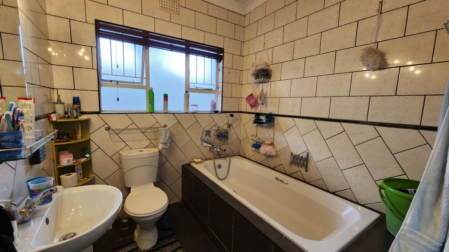 4 Bedroom Property for Sale in Heidelberg Gauteng