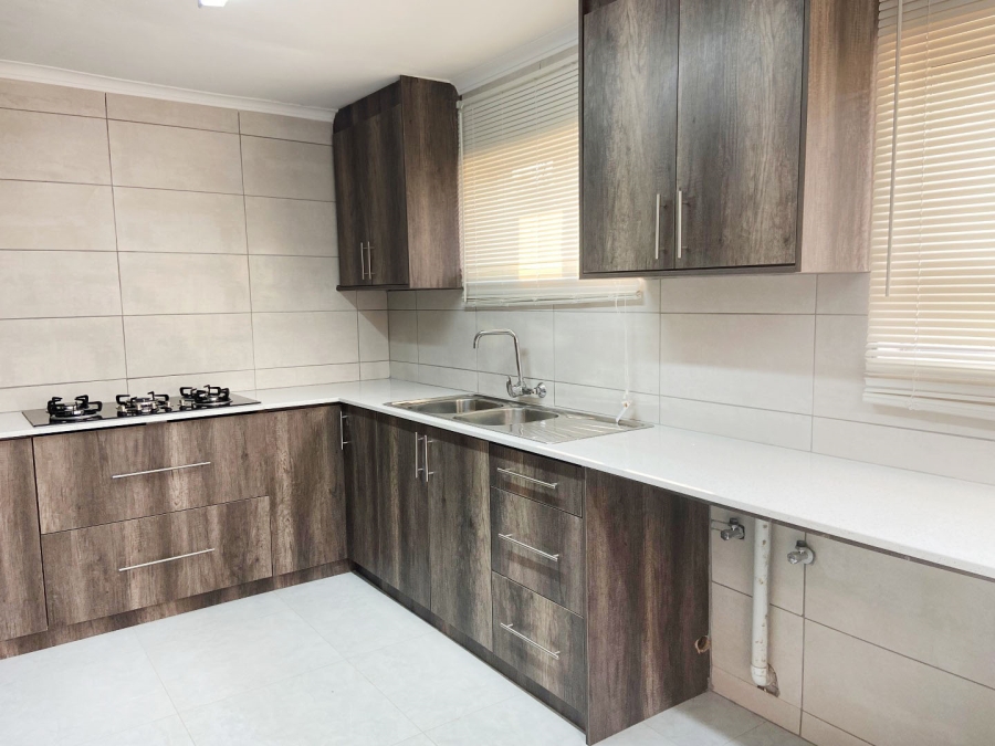 To Let 3 Bedroom Property for Rent in Ferndale Gauteng