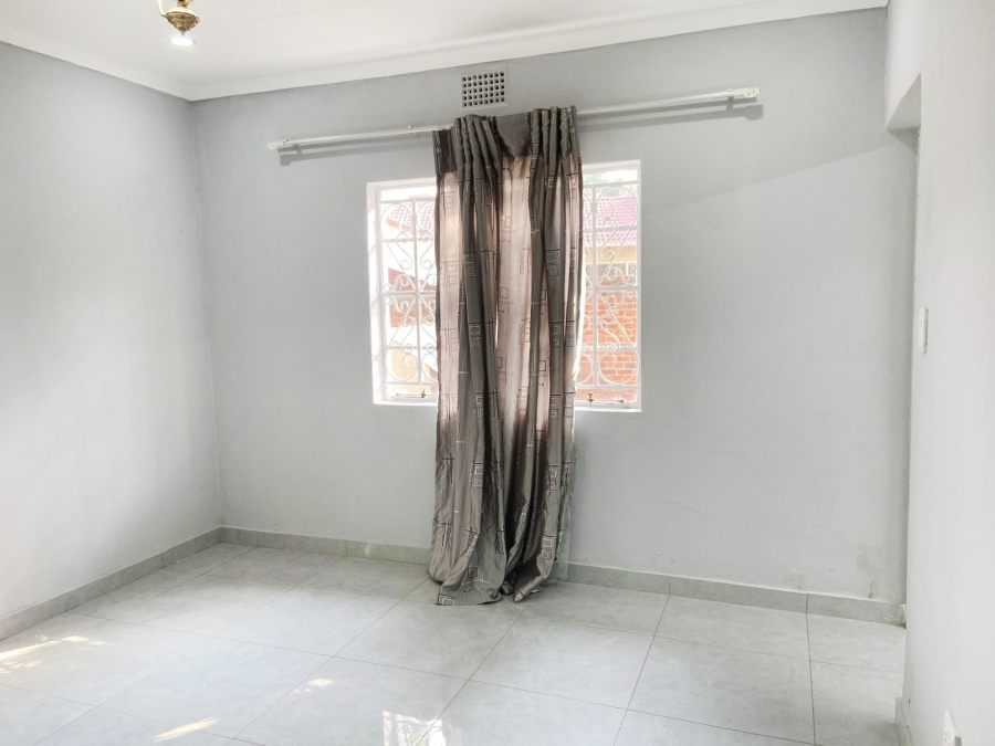 To Let 3 Bedroom Property for Rent in Ferndale Gauteng