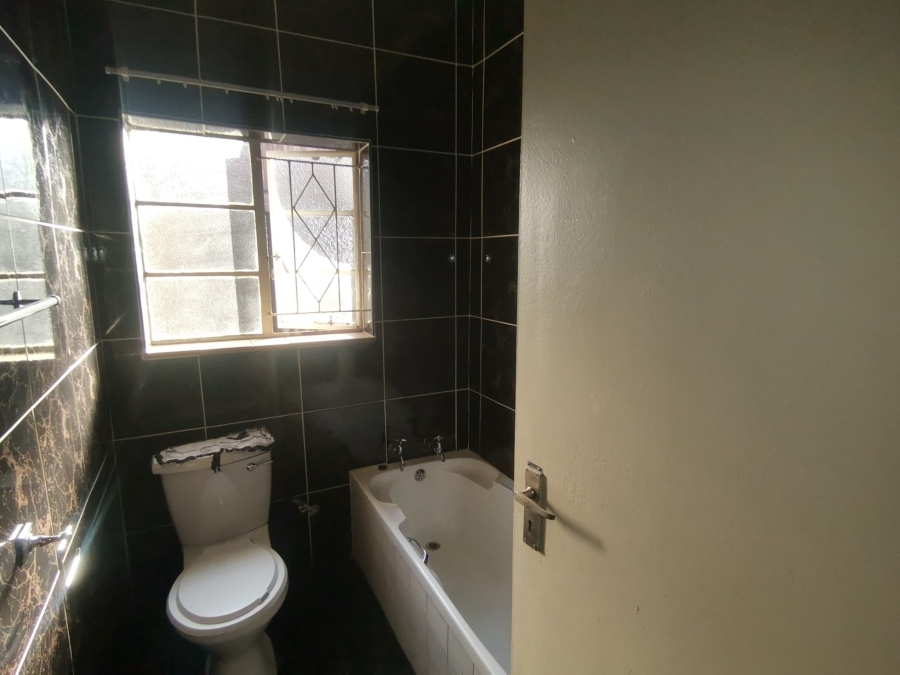 To Let 3 Bedroom Property for Rent in Anzac Gauteng