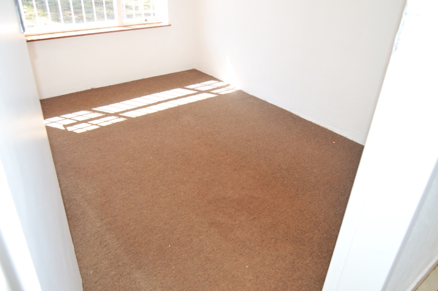 To Let 3 Bedroom Property for Rent in Roodekrans Gauteng