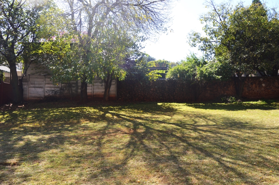 To Let 3 Bedroom Property for Rent in Roodekrans Gauteng