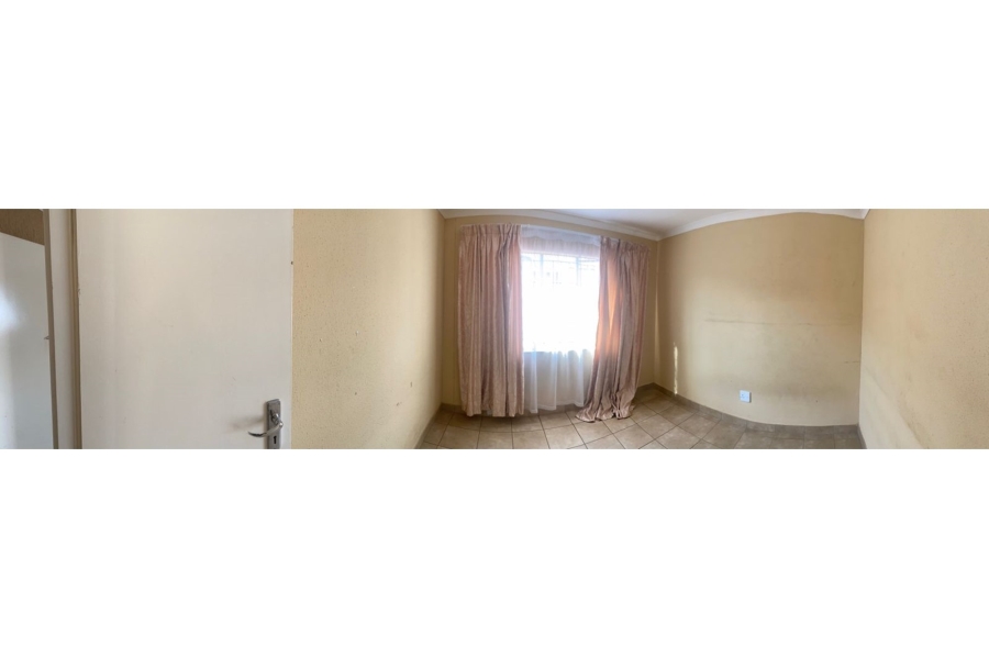3 Bedroom Property for Sale in Albertsdal Gauteng