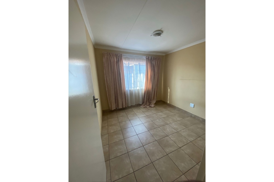 3 Bedroom Property for Sale in Albertsdal Gauteng