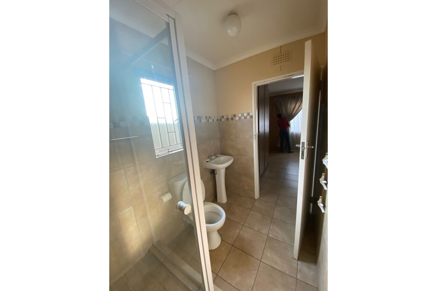 3 Bedroom Property for Sale in Albertsdal Gauteng