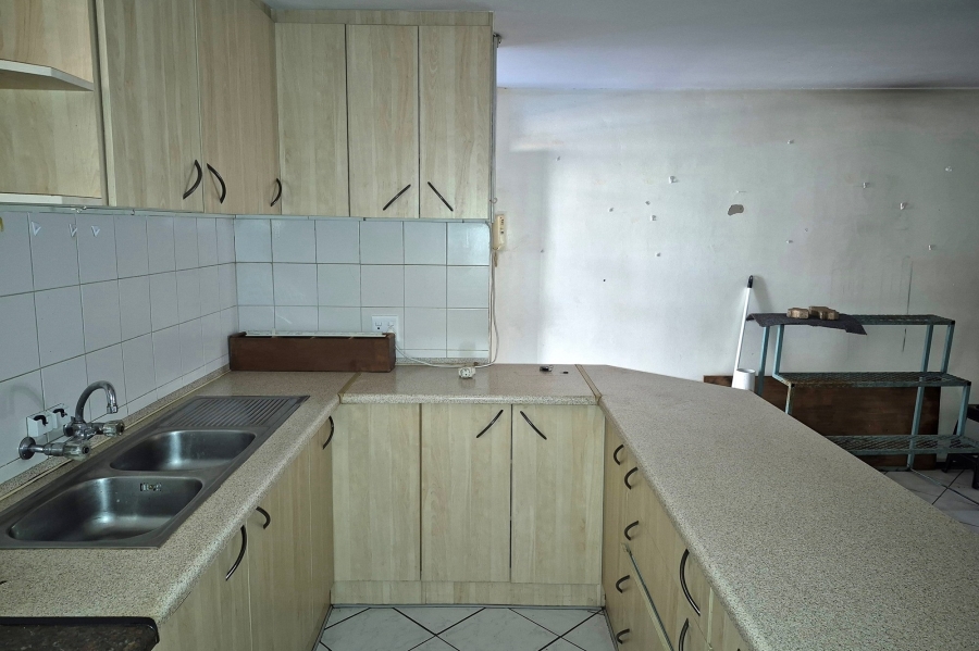 2 Bedroom Property for Sale in Wonderboom South Gauteng