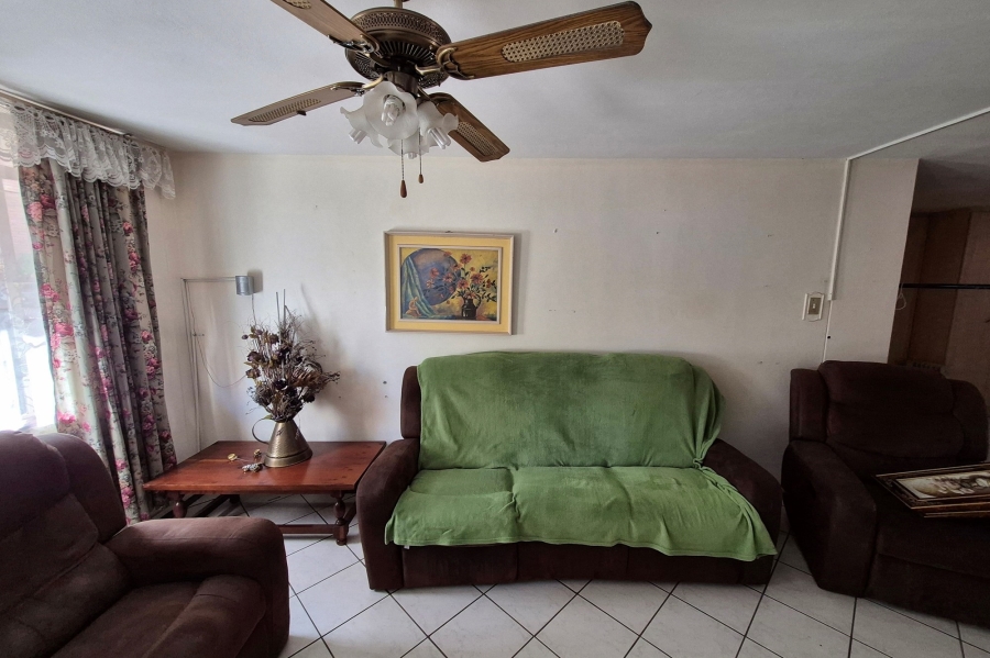 2 Bedroom Property for Sale in Wonderboom South Gauteng