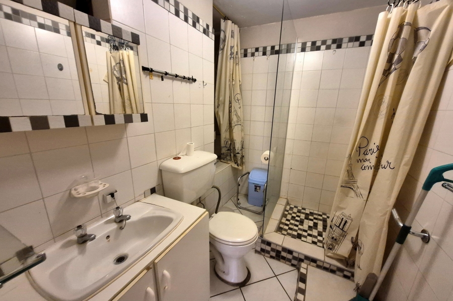 2 Bedroom Property for Sale in Wonderboom South Gauteng