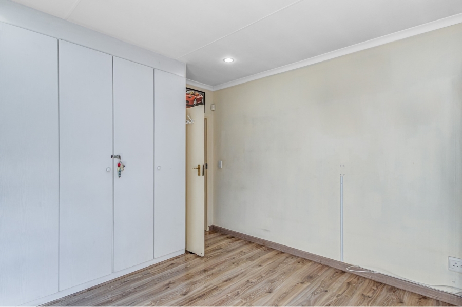 4 Bedroom Property for Sale in North Riding Gauteng