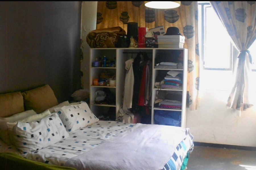1 Bedroom Property for Sale in Maboneng Gauteng