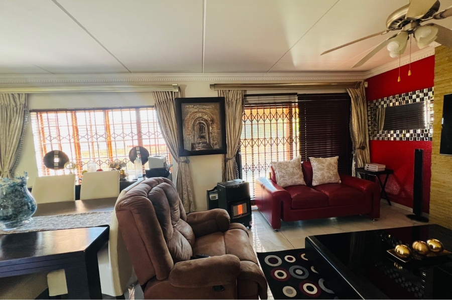 To Let 3 Bedroom Property for Rent in Kyalami Gauteng