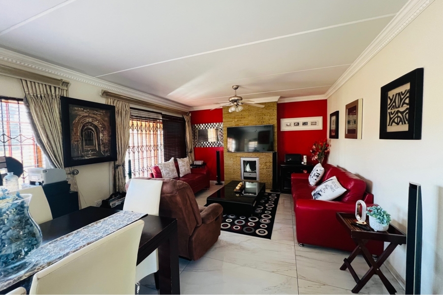 To Let 3 Bedroom Property for Rent in Kyalami Gauteng