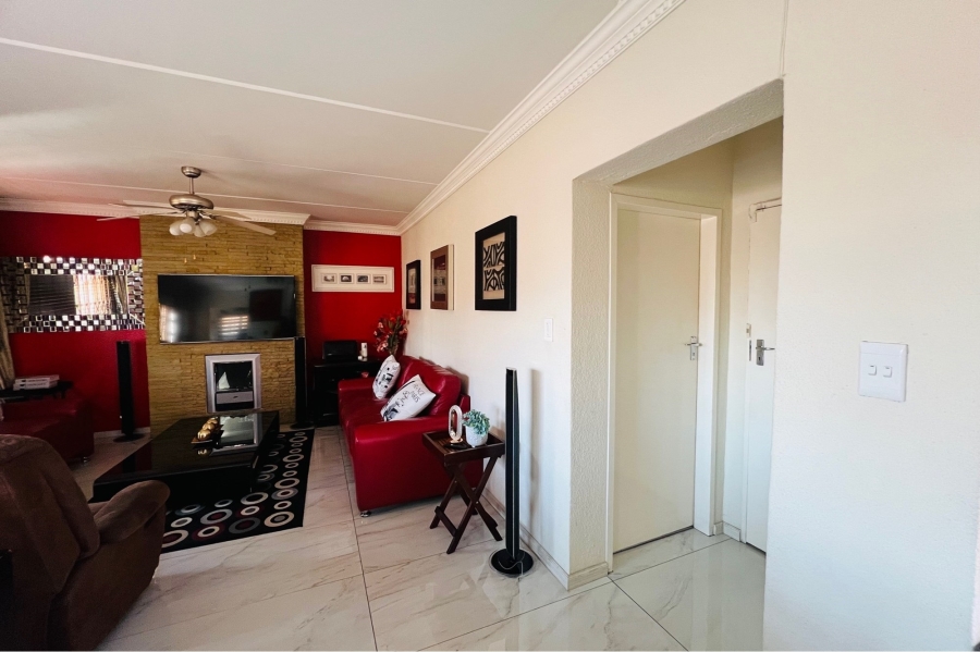 To Let 3 Bedroom Property for Rent in Kyalami Gauteng
