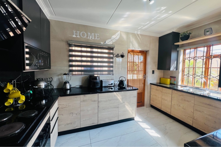 To Let 3 Bedroom Property for Rent in Kyalami Gauteng
