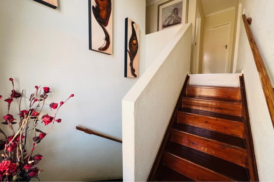To Let 3 Bedroom Property for Rent in Kyalami Gauteng