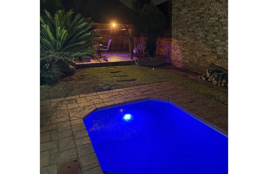 To Let 3 Bedroom Property for Rent in Kyalami Gauteng