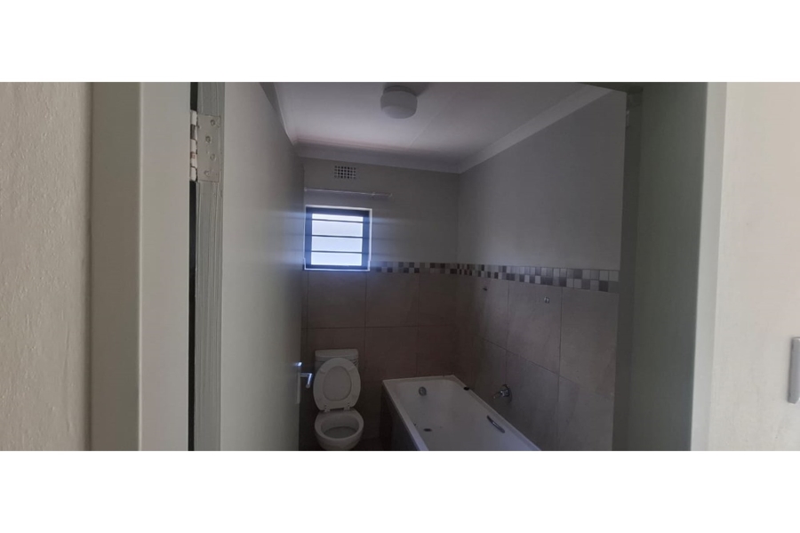 To Let 3 Bedroom Property for Rent in Albertsdal Gauteng