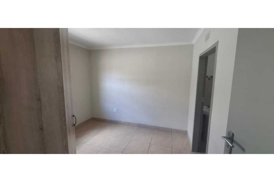 To Let 3 Bedroom Property for Rent in Albertsdal Gauteng