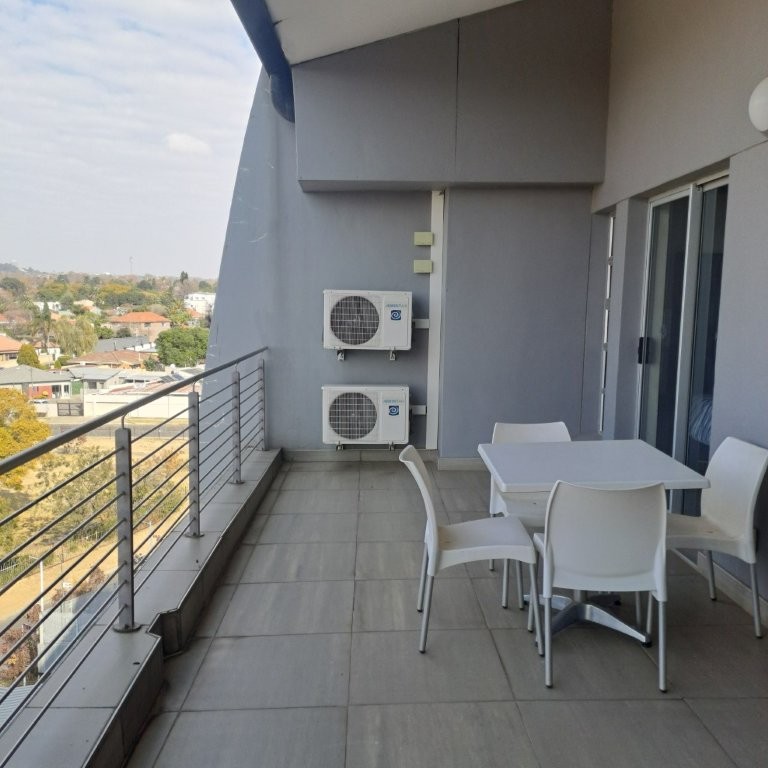 To Let 2 Bedroom Property for Rent in Fairmount Gauteng