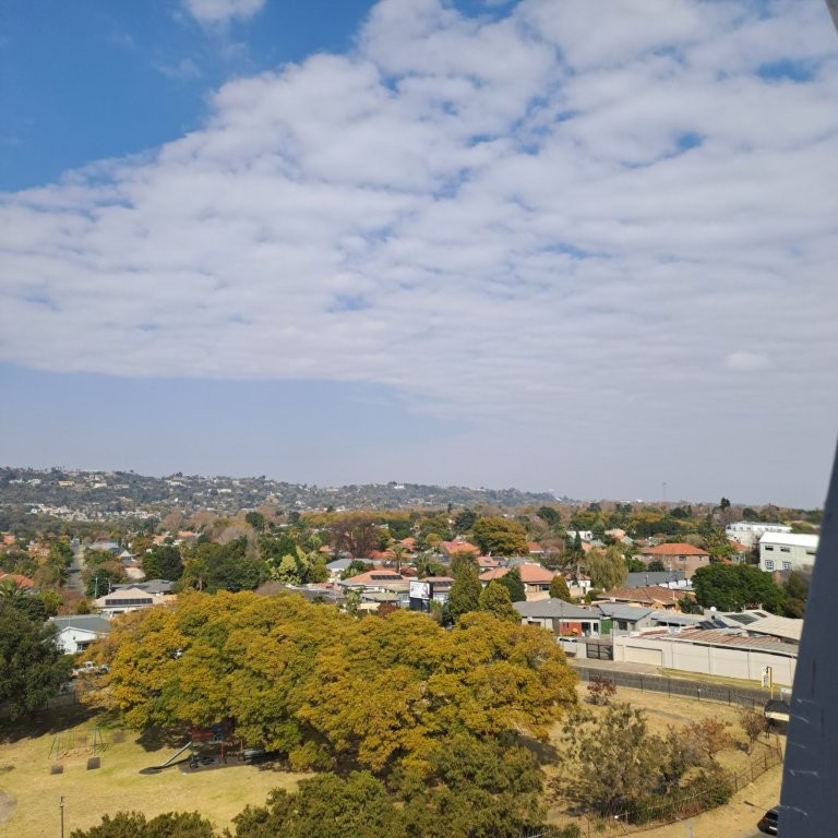 To Let 2 Bedroom Property for Rent in Fairmount Gauteng