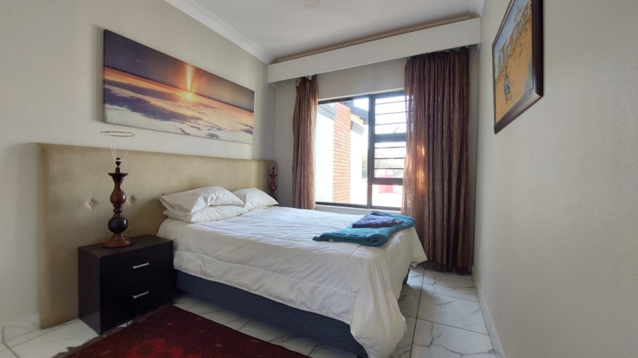 3 Bedroom Property for Sale in Eldorette Gauteng