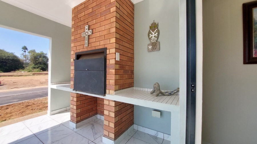 3 Bedroom Property for Sale in Eldorette Gauteng