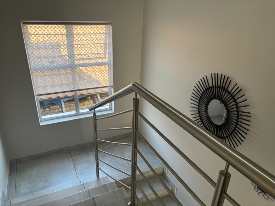 3 Bedroom Property for Sale in Edenvale Central Gauteng