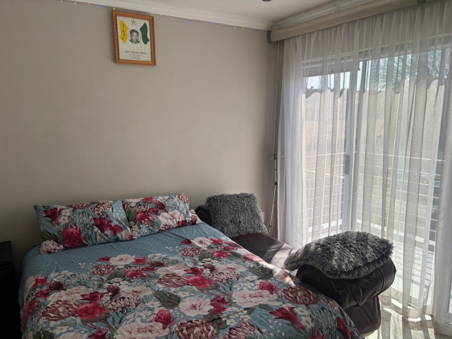 3 Bedroom Property for Sale in Edenvale Central Gauteng