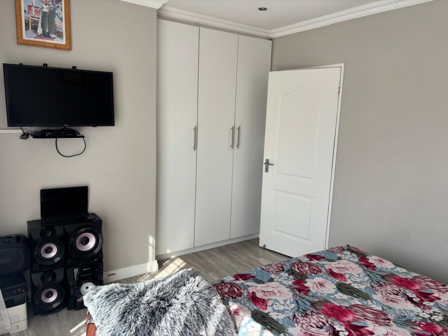 3 Bedroom Property for Sale in Edenvale Central Gauteng
