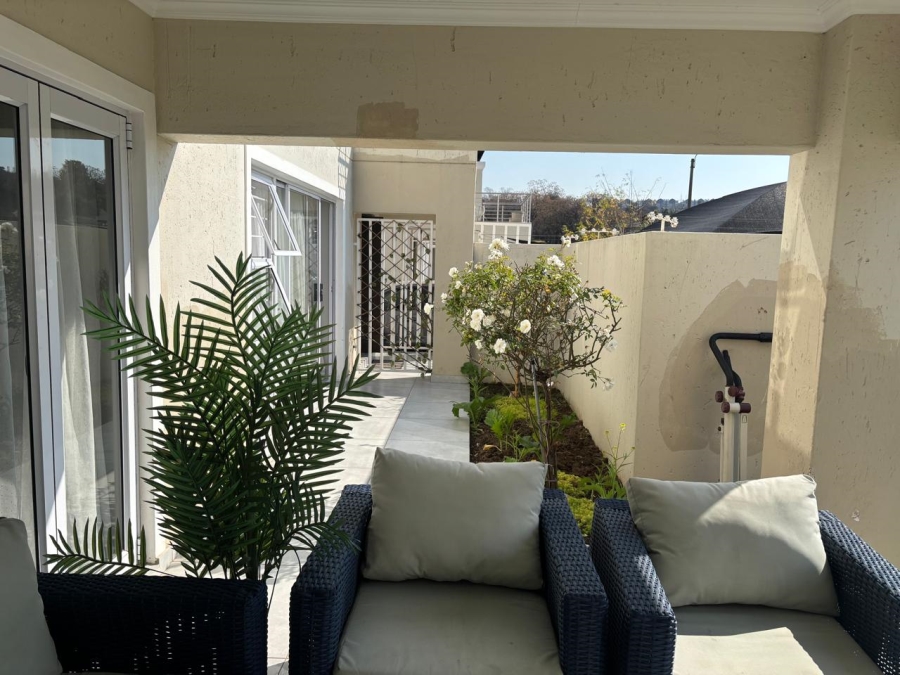 3 Bedroom Property for Sale in Edenvale Central Gauteng