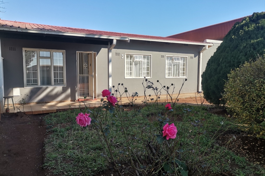 3 Bedroom Property for Sale in Klipspruit West Gauteng