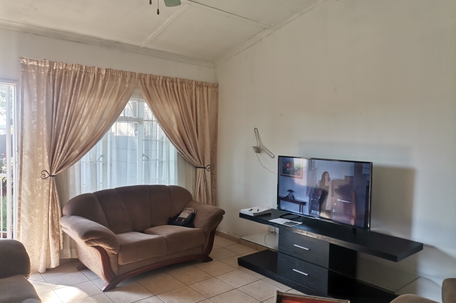 3 Bedroom Property for Sale in Klipspruit West Gauteng