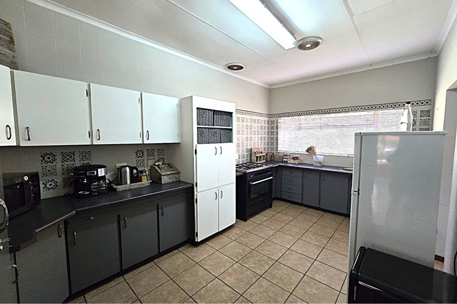 4 Bedroom Property for Sale in Magalieskruin Gauteng