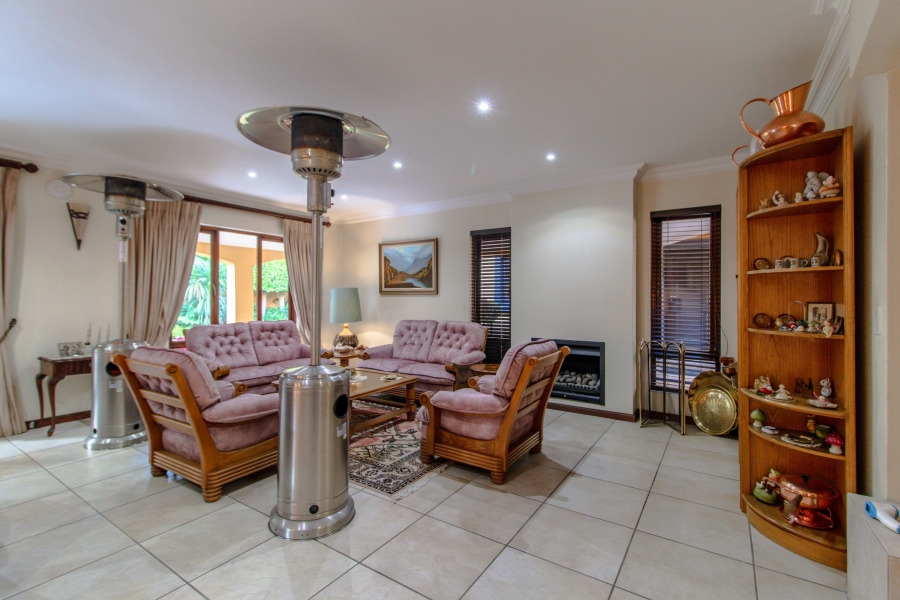 3 Bedroom Property for Sale in Bedfordview Gauteng