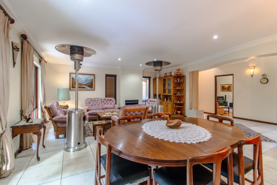 3 Bedroom Property for Sale in Bedfordview Gauteng