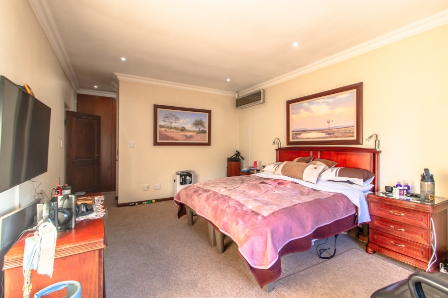 3 Bedroom Property for Sale in Bedfordview Gauteng