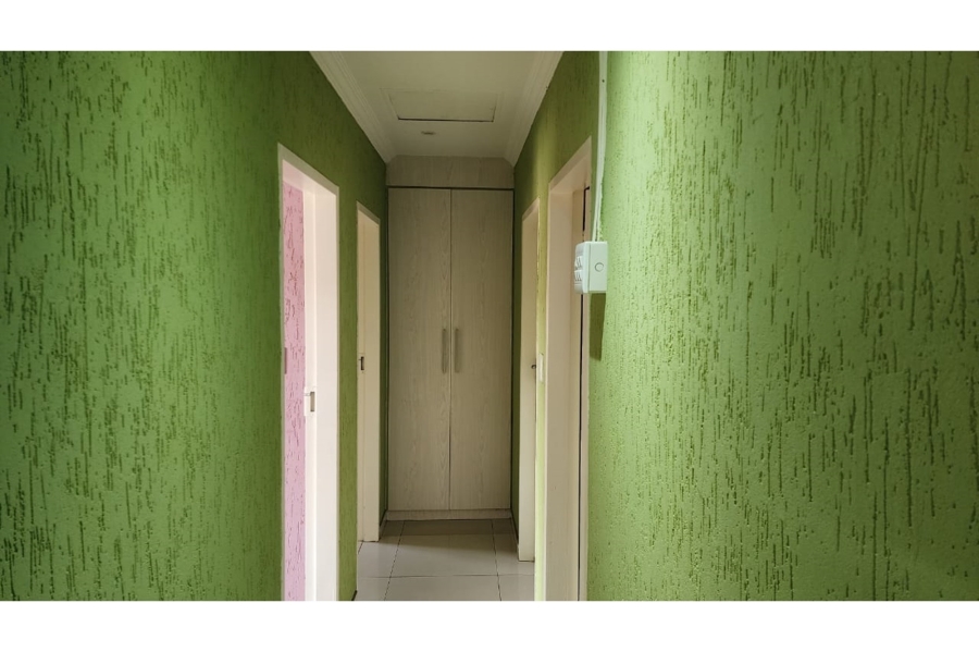 3 Bedroom Property for Sale in Sunair Park Gauteng