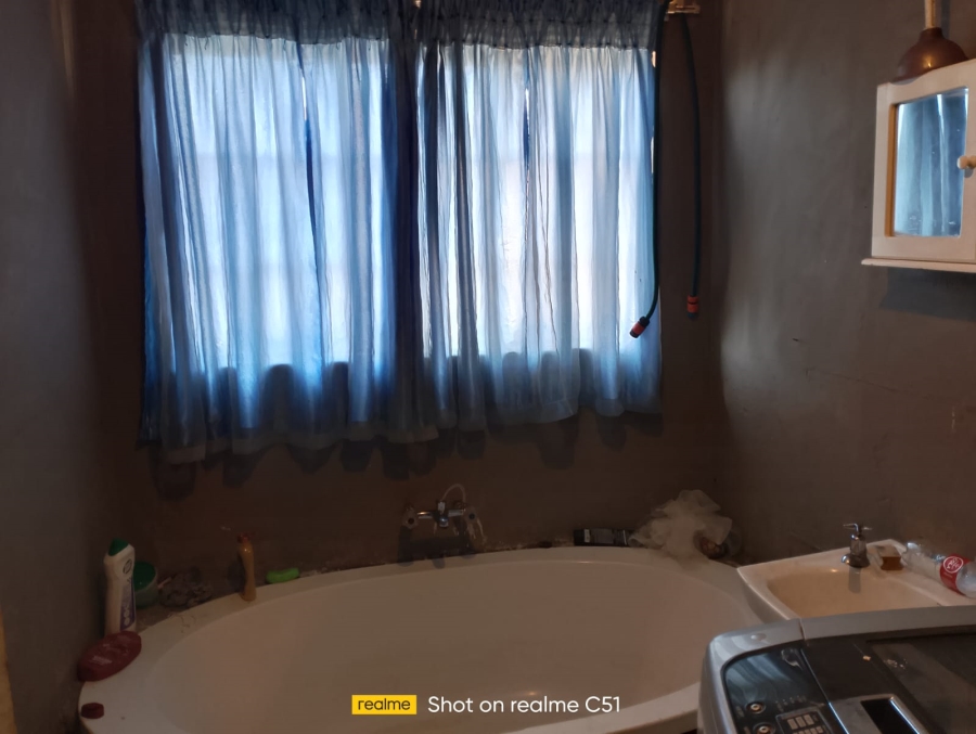 9 Bedroom Property for Sale in Brakpan Central Gauteng