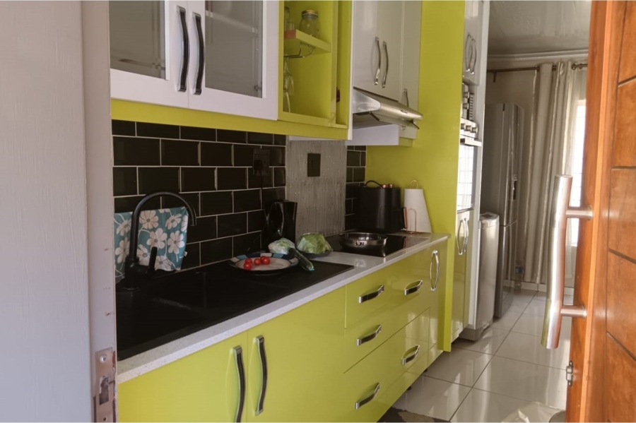 2 Bedroom Property for Sale in Jabulani Gauteng