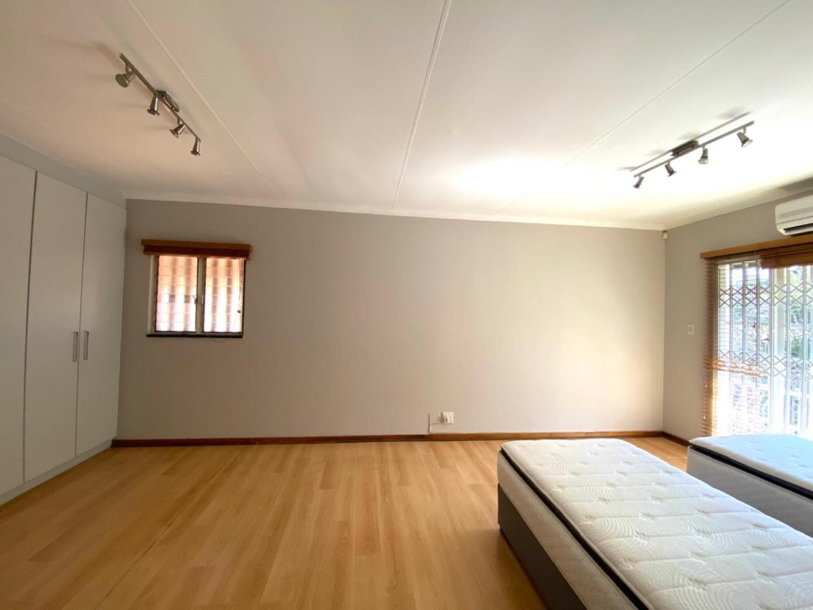 To Let 4 Bedroom Property for Rent in Waterkloof Ridge Gauteng
