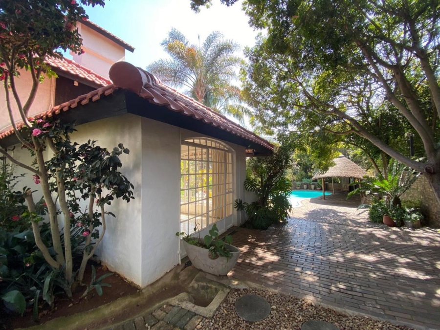 To Let 4 Bedroom Property for Rent in Waterkloof Ridge Gauteng