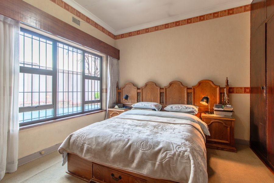 4 Bedroom Property for Sale in Cyrildene Gauteng