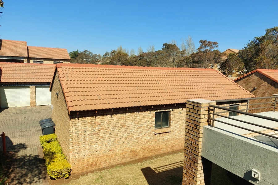 2 Bedroom Property for Sale in Eco Park Gauteng