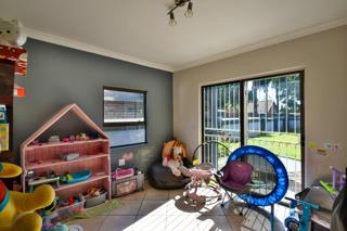 6 Bedroom Property for Sale in Montana Park Gauteng