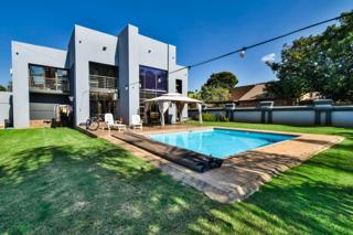 6 Bedroom Property for Sale in Montana Park Gauteng