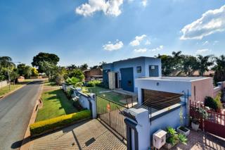 6 Bedroom Property for Sale in Montana Park Gauteng