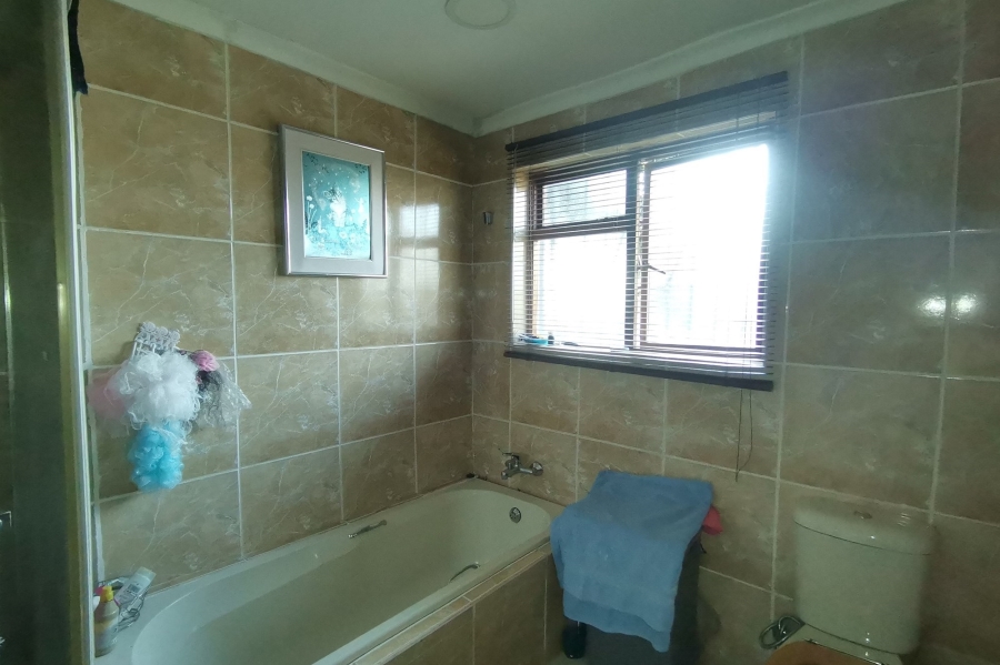 4 Bedroom Property for Sale in Ennerdale Gauteng
