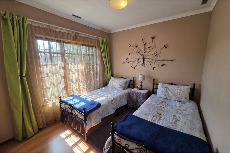 3 Bedroom Property for Sale in Clubview Gauteng
