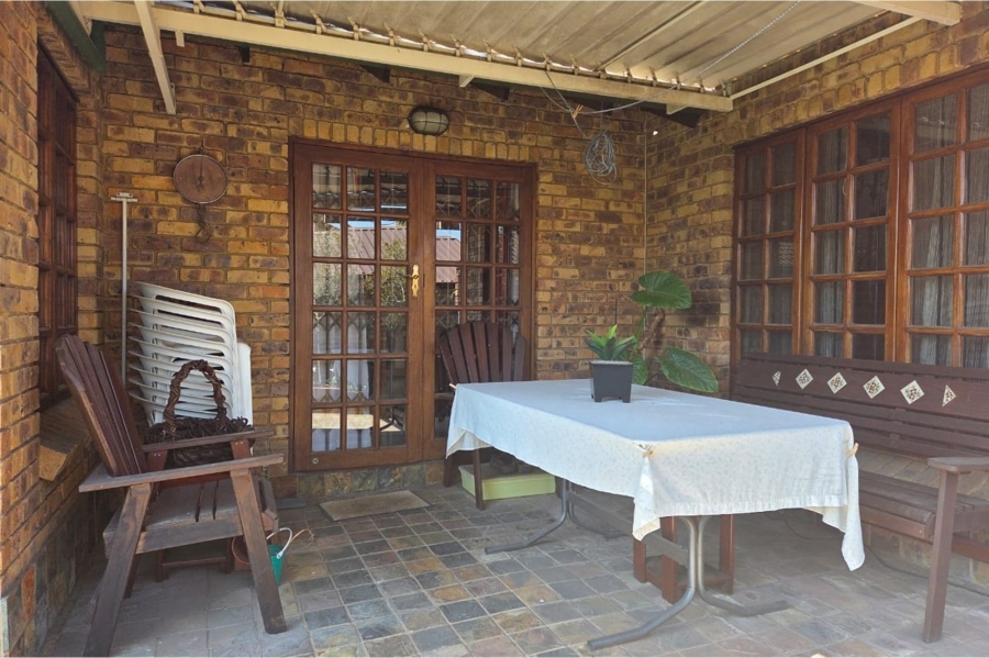 3 Bedroom Property for Sale in Clubview Gauteng
